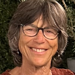 Curtis_Sandra_headshot_Sandy_photo_11-22_